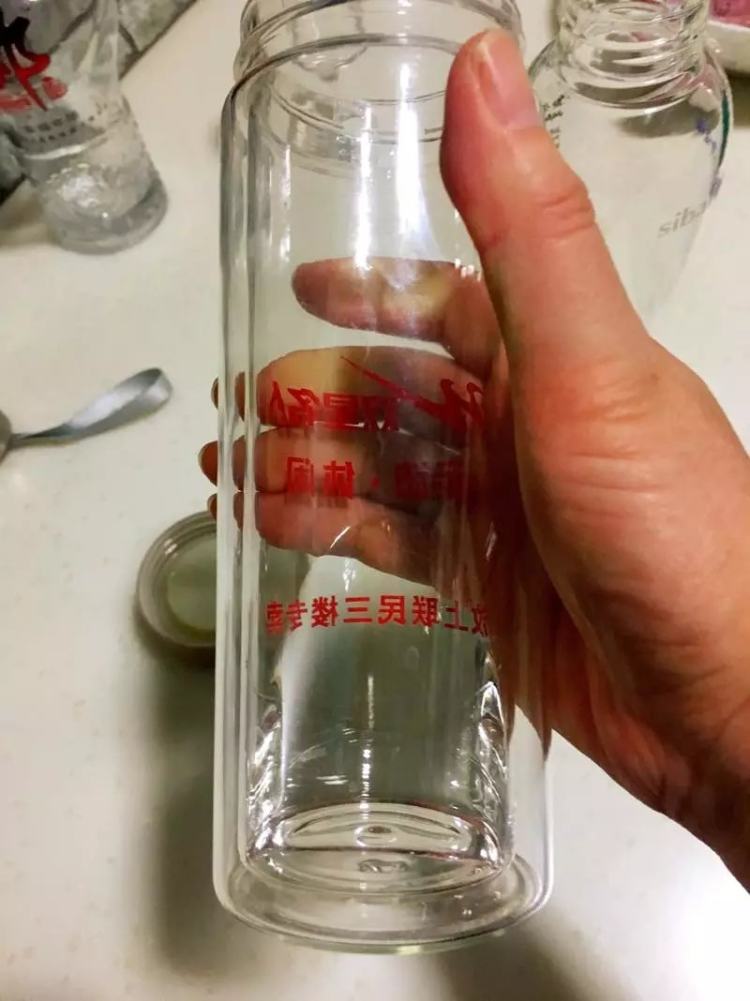 草莓果酒步骤8