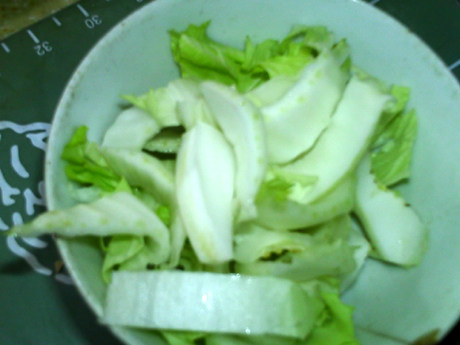 白菜甜菜根梨饮步骤3