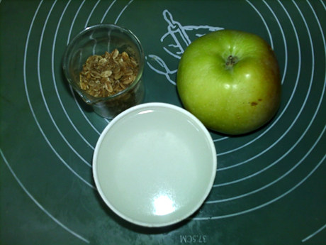 苹果黑麦糊步骤1