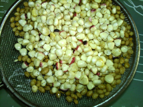 糯玉米豆浆步骤2