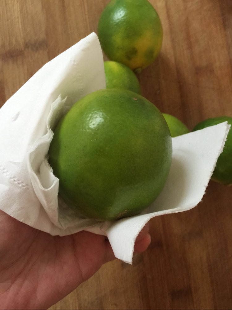 柠檬蜂蜜茶步骤2