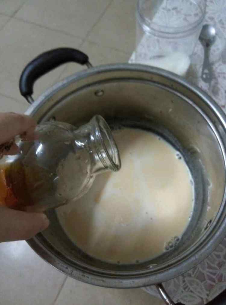 奶香味浓重的奶茶步骤5