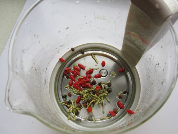 金银花胎菊茶步骤4