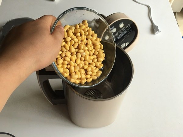 花生豆奶步骤2