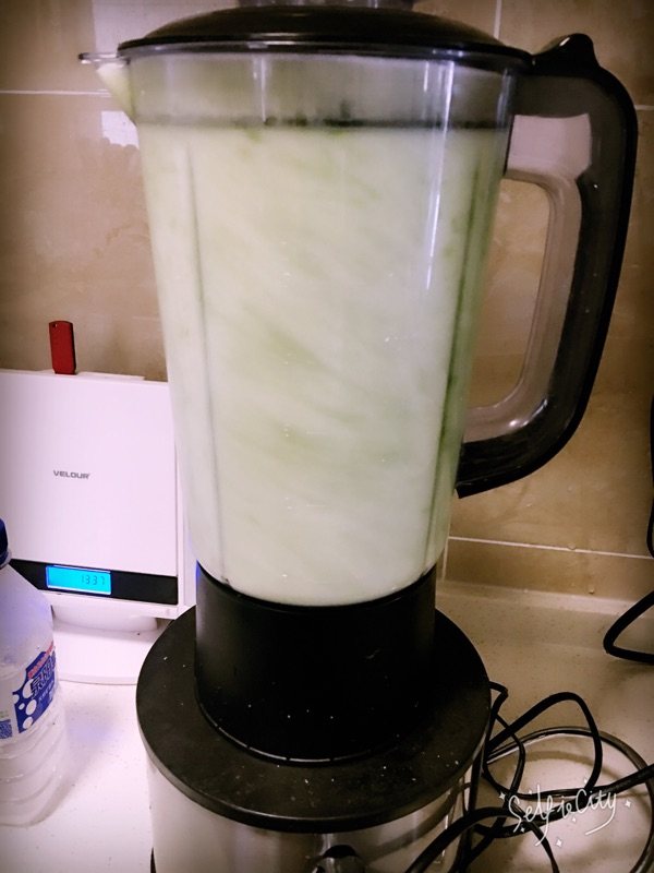 凤梨苦瓜汁步骤4