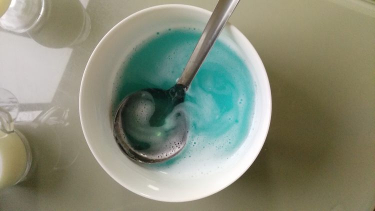 鸡尾酒双层布丁步骤7