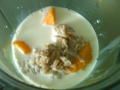 黑麦芒果奶饮步骤5