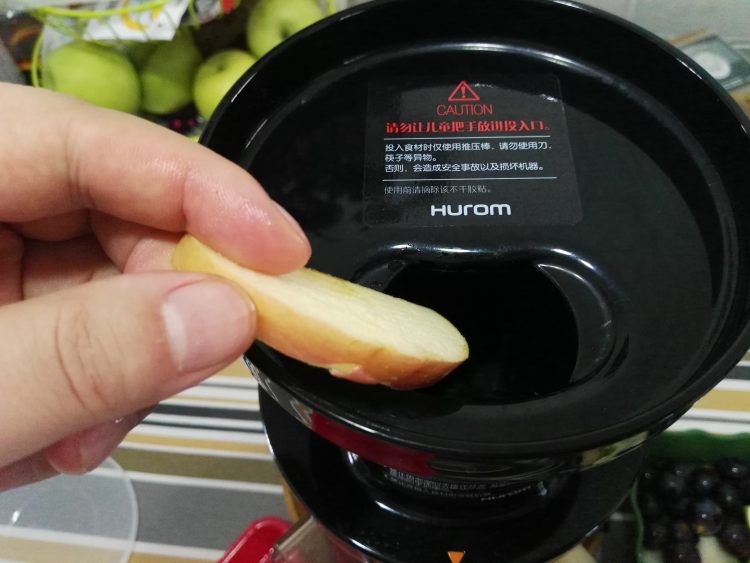 苹果梨葡萄汁步骤4