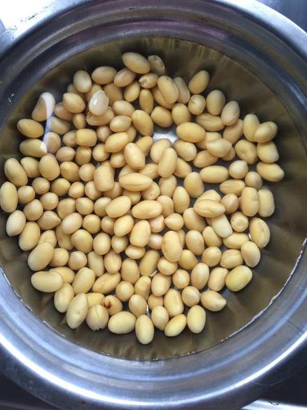 红枣绿豆豆浆步骤1
