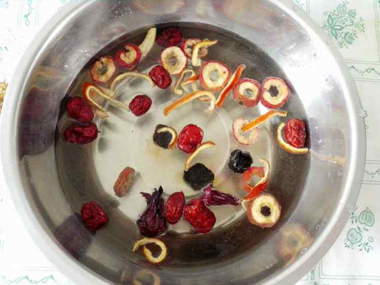 自制酸梅汤步骤2