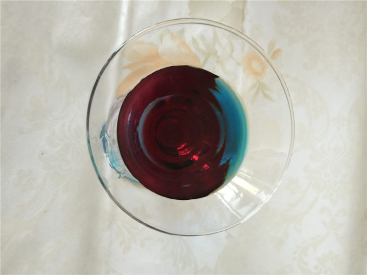 彩虹鸡尾酒步骤3