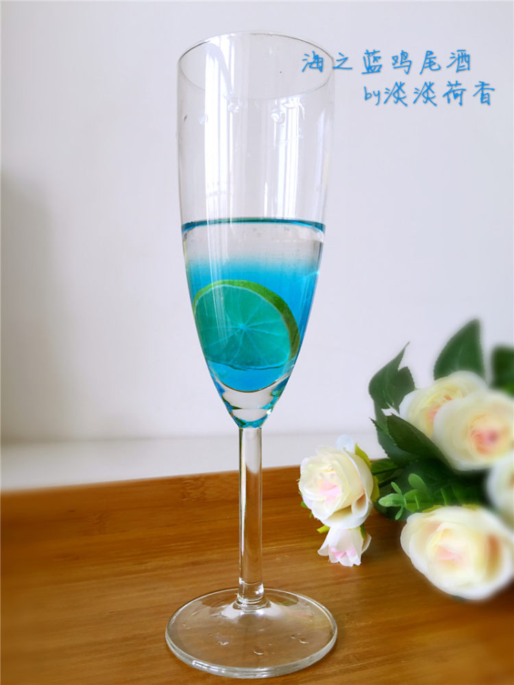 海之蓝鸡尾酒步骤7