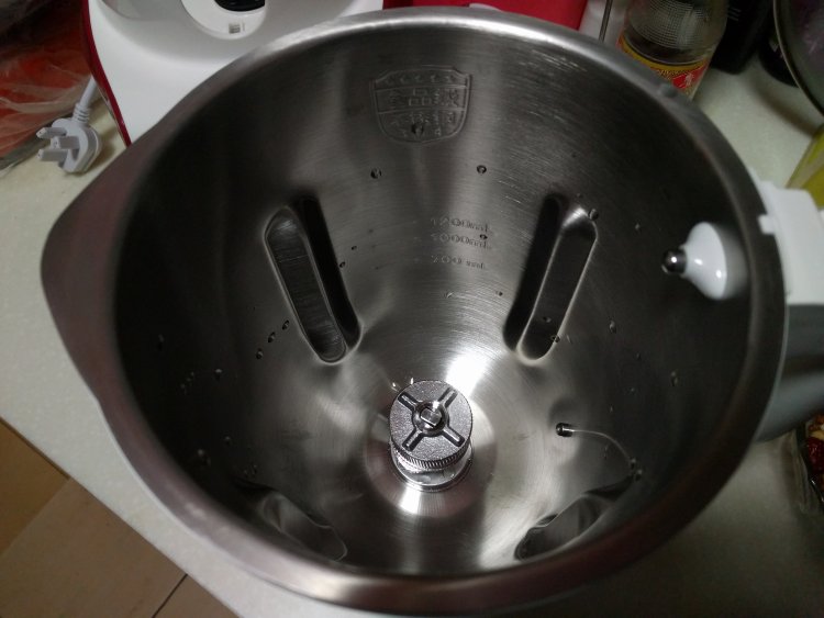 红豆薏米豆浆步骤3