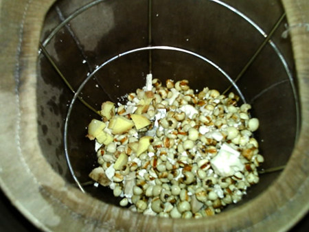 暖胃祛湿薏米浆步骤5