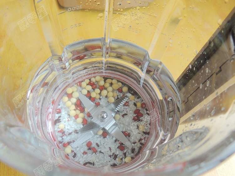 红豆米润豆浆步骤4