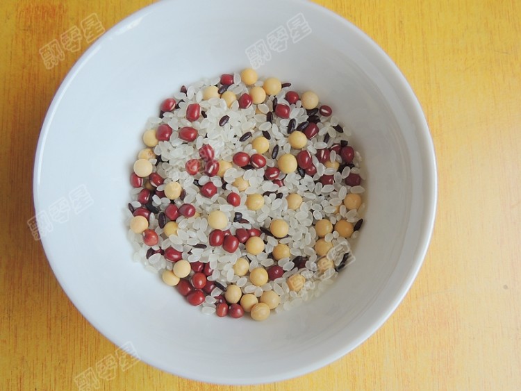 红豆米润豆浆步骤1