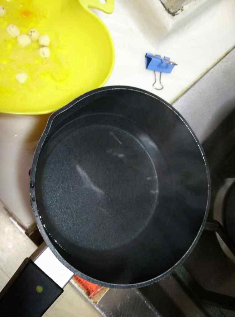 枇杷花茶饮步骤3