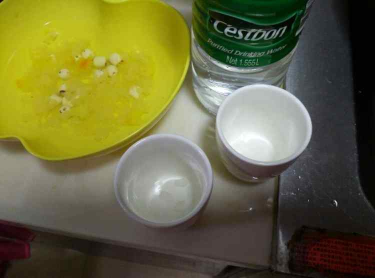 枇杷花茶饮步骤7