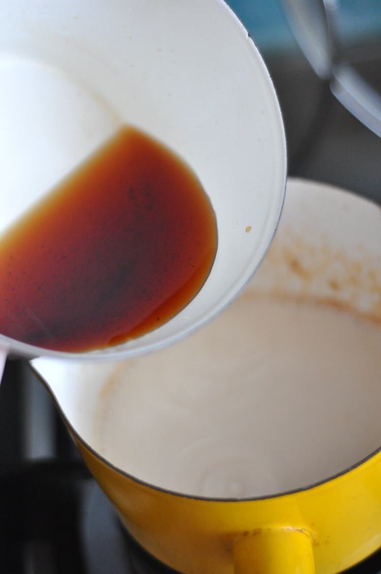 焦糖奶茶步骤4