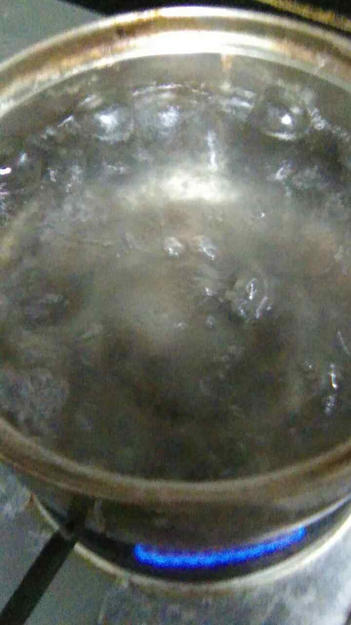水果冬瓜茶西米露步骤2