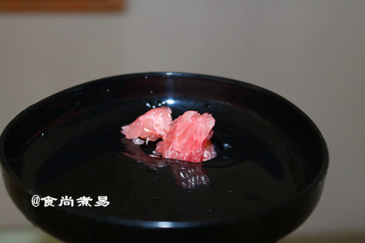 鲜榨红柚汁步骤2