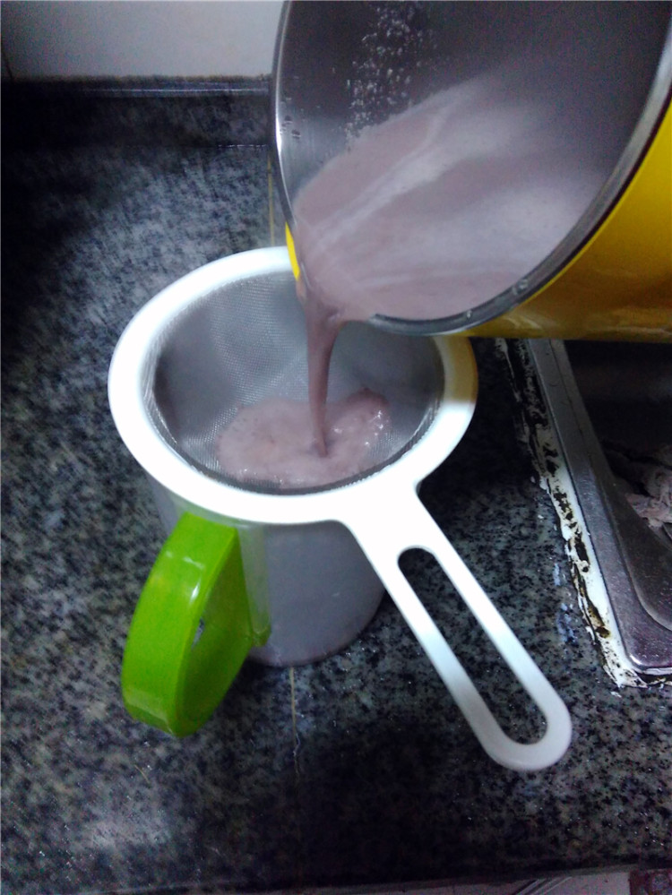 自制养生黑豆浆步骤6