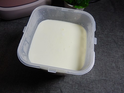 鳄梨果粒酸奶步骤7