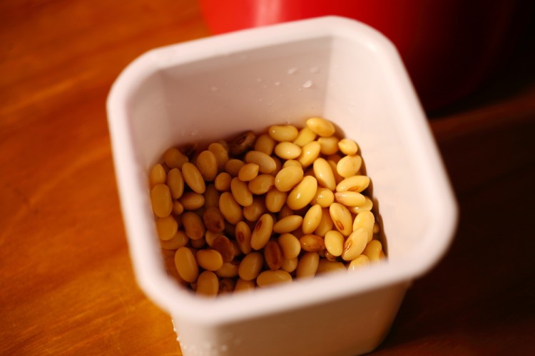 醇美土黄豆磨盘豆浆步骤1