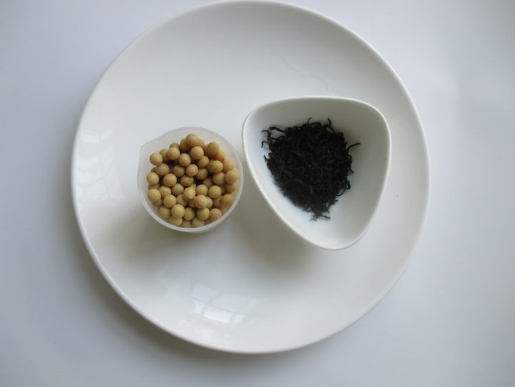 红茶豆浆步骤1