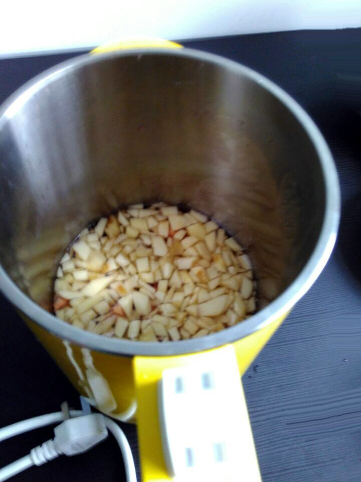 苹果番茄汁步骤6