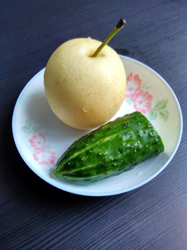 梨子黄瓜汁步骤2