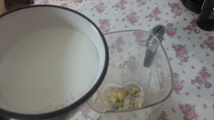 栗子豆奶步骤4
