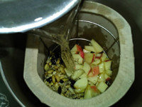 燕麦苹果黑黄豆浆步骤7
