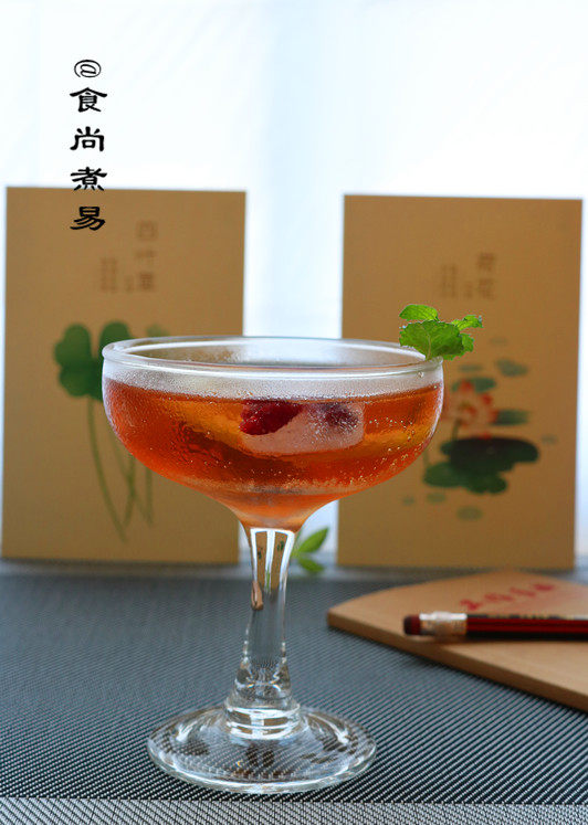 蔓越莓冰鸡尾酒步骤8