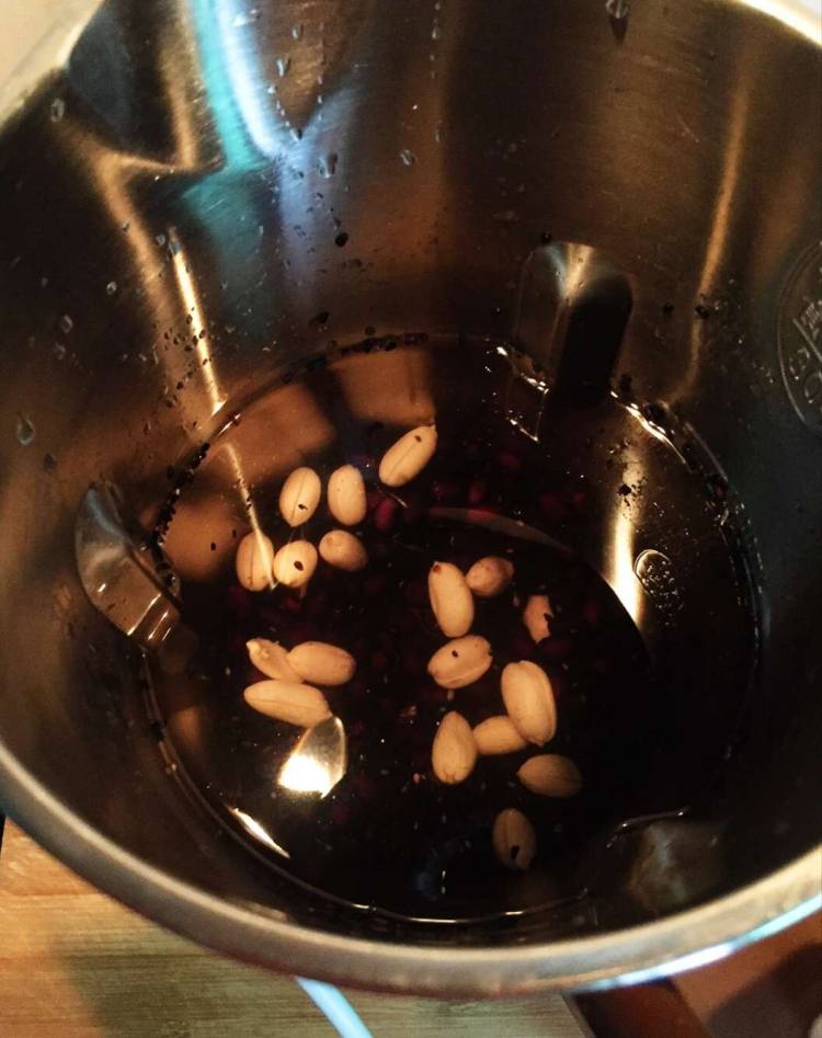 黑豆花生浆步骤3