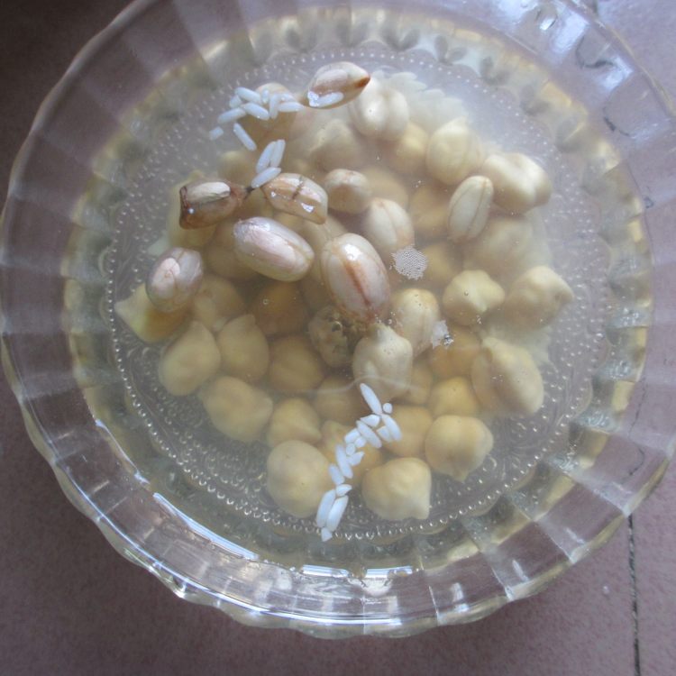 鹰嘴豆米糊步骤1