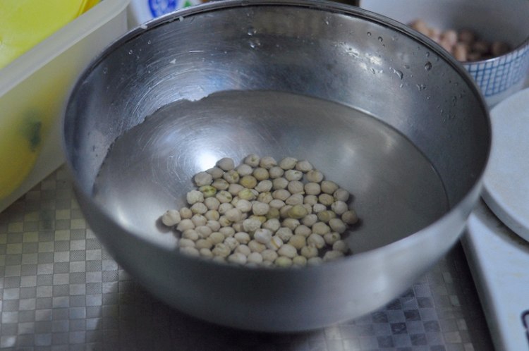 鹰嘴豆花生豆浆步骤4