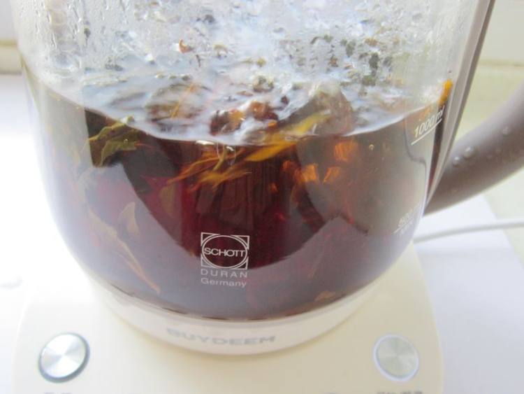 雪菊罗布麻茶步骤7