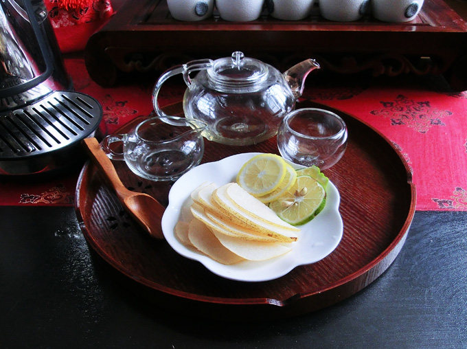 雪梨柠檬红茶步骤1