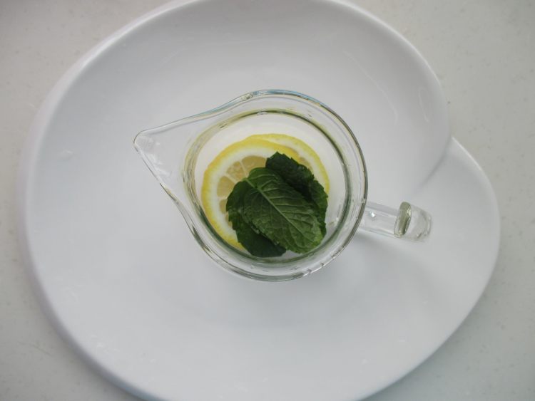 洛神玫瑰柠檬茶步骤5
