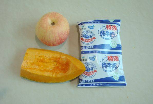 南瓜苹果奶昔步骤1