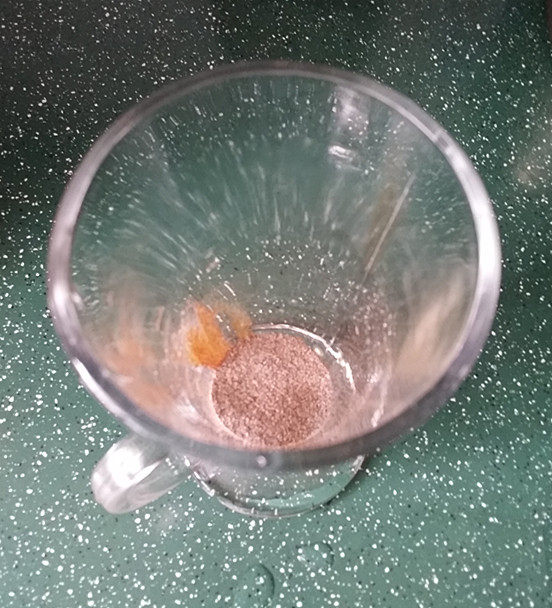 巧克力酱奶油泡咖啡步骤2