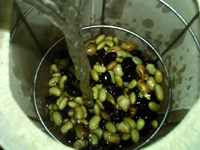 炒花生黑黄豆浆步骤6