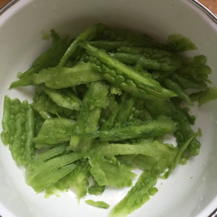 苦恋蔬菜汁步骤2