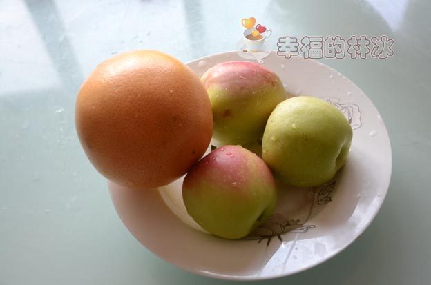 【儿童美食】西柚苹果步骤1