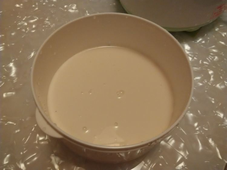 西柚麦香酸奶步骤1