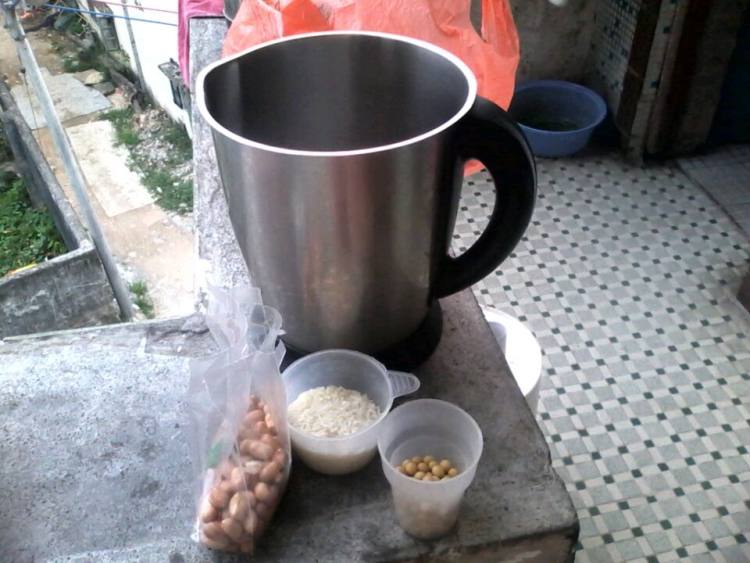 花生米豆浆步骤1