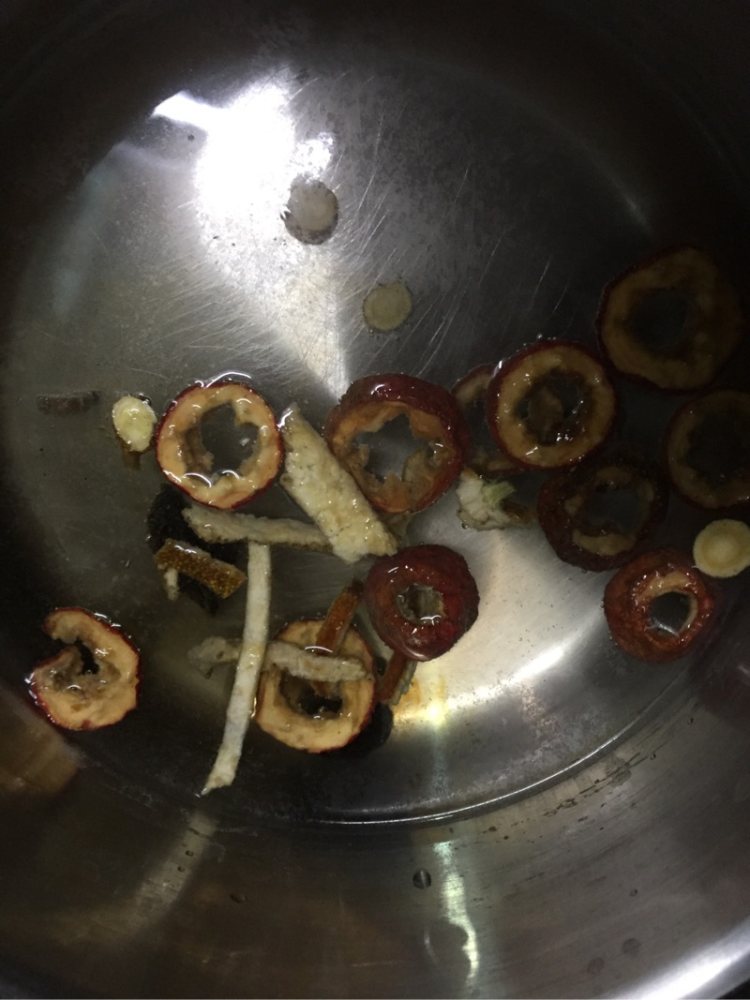 酸梅减肥汤步骤3