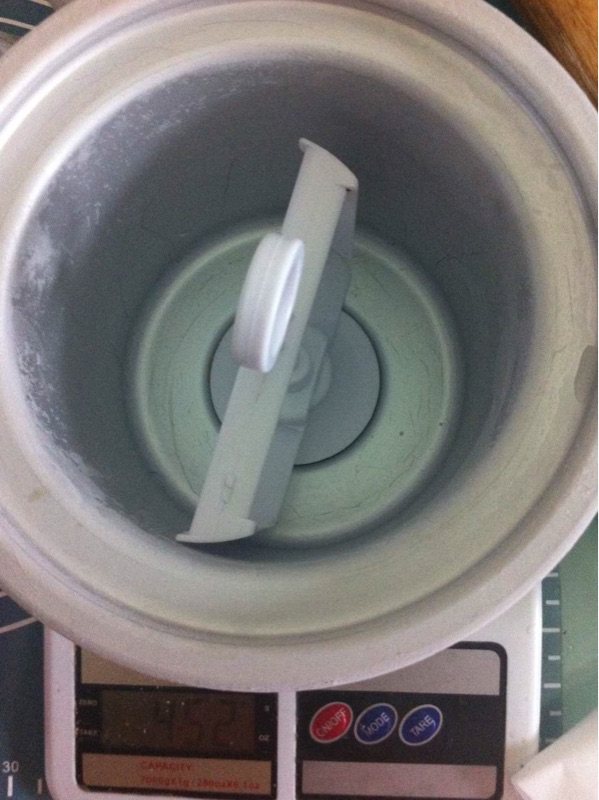树莓酸奶冰激凌步骤6