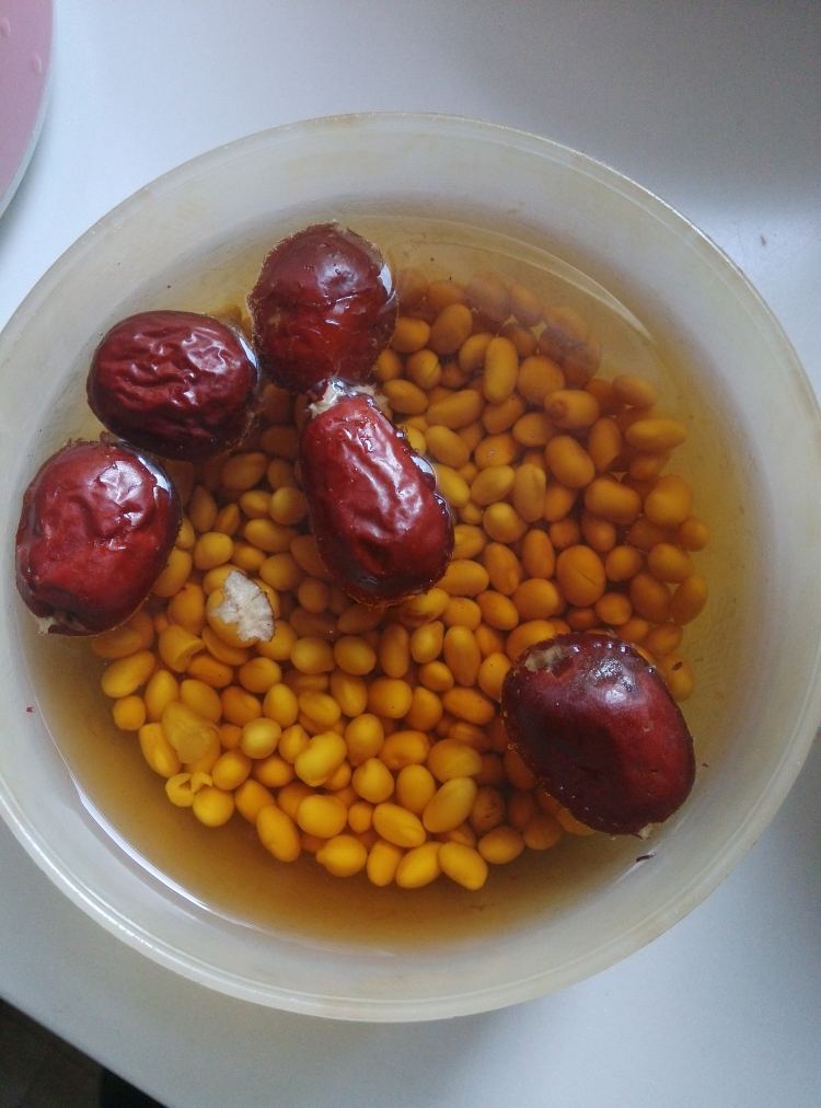 红薯红枣豆浆步骤1